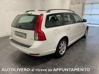 Usata Volvo V50 116 CV (85 kW) 2012 Bianco Station wagon