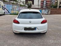 Begagnad VW Scirocco 140 HK (102 kW) 2009 Vit Sportkupé