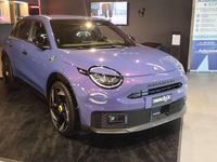 Nuova Abarth 600e Scorpionissima 206 kW (281 CV) 2025 Hypnotic purple SUV