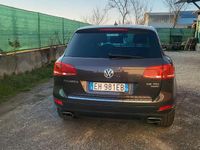 Usata VW Touareg 239 CV (175 kW) 2011 Grigio SUV