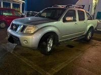 Second-hand Nissan Navara 190 CP (139 kW) 2017 Gri Pickup
