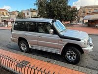 Usata Mitsubishi Pajero 125 CV (91 kW) 1999 Grigio SUV