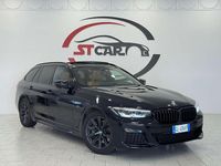 Usata BMW 530 M Sport 249 CV (183 kW) 2022 Blu/azzurro Station wagon
