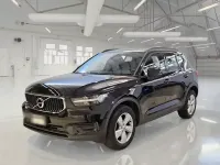 Gebraucht Volvo XC40 Momentum 129 PS (94 kW) 2021 Schwarz SUV