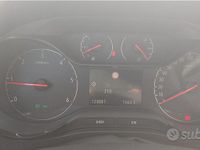 Usata Opel Crossland X 102 CV (75 kW) 2017 Grigio SUV