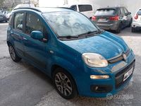 Usata Fiat Panda Lounge 75 CV (55 kW) 2012 Blu Utilitaria