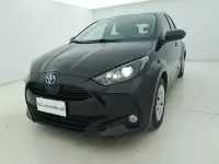 Usata Toyota Yaris Hybrid Business Edition 116 CV (85 kW) 2022 Grigiogrigio Utilitaria