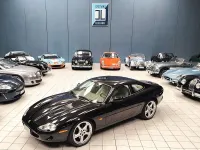 Usata Jaguar XKR 363 CV (266 kW) 1998 Nero Coupé