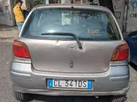 Usata Toyota Yaris Sol 65 CV (47 kW) 2003 Grigio Berlina