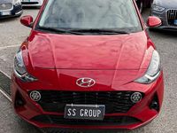 Usata Hyundai i10 66 CV (48 kW) 2022 Rosso Utilitaria