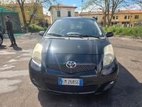 Usata Toyota Yaris Sol 99 CV (72 kW) 2011 Nero Utilitaria