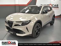 Nuova Alfa Romeo Junior 145 CV (106 kW) 2025 Beige SUV