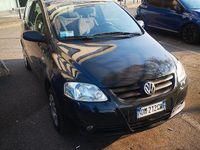 Usata VW Fox 75 CV (55 kW) 2008 Grigio Utilitaria