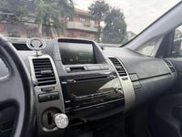 Usata Toyota Prius 72 CV (52 kW) 2006 Utilitaria