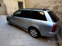 Usata Audi A4 101 CV (74 kW) 1997 Grigio Station wagon