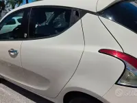 Usata Lancia Ypsilon 69 CV (50 kW) 2015 Utilitaria