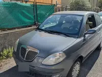 Usata Lancia Ypsilon 95 CV (69 kW) 2004 Grigio Utilitaria