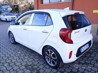 Gebraucht Kia Picanto 65 PS (47 kW) 2018 Weiß Kleinwagen