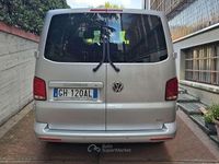 Usata VW T6.1 150 CV (110 kW) 2022 Argento Furgone