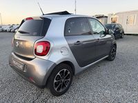Usata Smart ForFour 70 CV (51 kW) 2014 Grigio Utilitaria