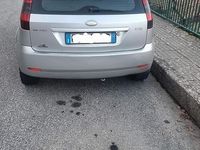 Usata Ford Fiesta 2005 Grigio Utilitaria