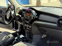 Usata Mini Cooper D 116 CV (85 kW) 2015 Blu Utilitaria