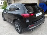 Usado Mercedes GLA200 AMG line 150 CV (110 kW) 2023 Negro SUV