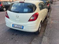 Usata Opel Corsa 65 CV (47 kW) 2012 Bianco Berlina