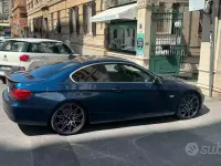 Usata BMW 330 272 CV (200 kW) 2010 Blu Berlina