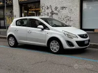 Usata Opel Corsa 86 CV (63 kW) 2011 Bianco Utilitaria