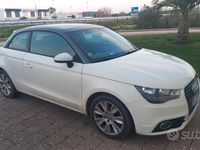 Usata Audi A1 Attraction 105 CV (77 kW) 2011 Bianco Utilitaria