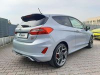 Usado Ford Fiesta Performance Edition 205 HP (150 kW) 2020 Cinzento Citadino