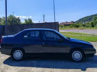 Usata Alfa Romeo 155 144 CV (105 kW) 1992 Blu Berlina