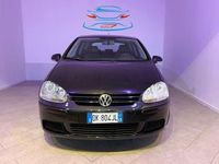 Usata VW Golf V Comfortline 102 CV (75 kW) 2007 Nero Utilitaria