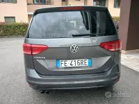 Usata VW Touran Executive 150 CV (110 kW) 2016 Grigio Monovolume