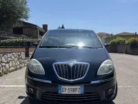 Usata Lancia Musa 95 CV (69 kW) 2009 Monovolume