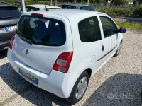 Usata Renault Twingo Dynamique 75 CV (55 kW) 2010 Bianco Utilitaria