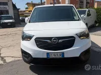 Usata Opel Combo 102 CV (75 kW) 2020 Bianco Monovolume