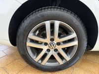 Usata VW Golf VII Highline 140 CV (102 kW) 2013 Bianco Station wagon