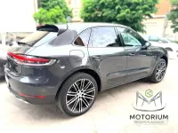 Usado Porsche Macan 245 CV (180 kW) 2020 Gris SUV