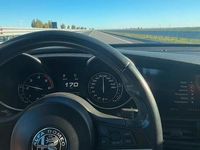 Usata Alfa Romeo Giulia Super 150 CV (110 kW) 2016 Blu Berlina