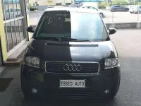 Usata Audi A2 Comfort 75 CV (55 kW) 2004 Nero metallizzato Utilitaria