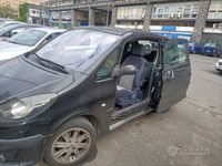 usata Peugeot 1007 1.4 HDi Freddy