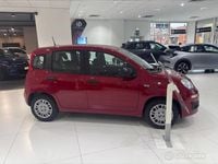 Nuova Fiat Panda 70 CV (51 kW) 2025 Rosso Utilitaria