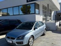 Usata Ford Focus 90 CV (66 kW) 2006 Blu Berlina