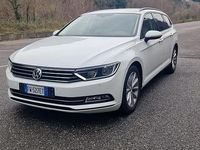 Usata VW Passat 150 CV (110 kW) 2019 Bianco Berlina