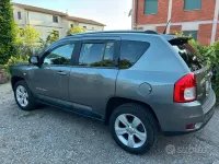 Usata Jeep Compass 163 CV (119 kW) 2011 Grigio SUV