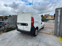 Usata Fiat Doblò Lounge 104 CV (76 kW) 2014 Bianco Monovolume