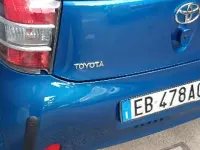 Usata Toyota iQ 68 CV (50 kW) 2012 Blu/azzurro Utilitaria