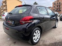 Usata Peugeot 208 68 CV (50 kW) 2017 Nero Utilitaria